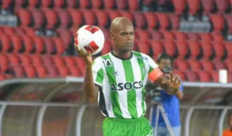 Adolfo Machado va por su primer título en el fútbol panameño