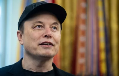 Los accionistas de Tesla aprueban dar a Elon Musk la cifra récord de un billón de dólares