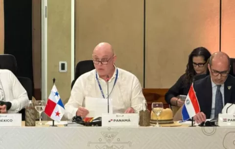 Panamá pide en Cumbre CELAC-UE su exclusión de listas discriminatorias de la UE
