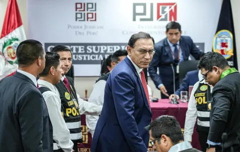 Vizcarra advierte 'venganza' en condena y pide votar por su hermano para seguir su 'lucha'
