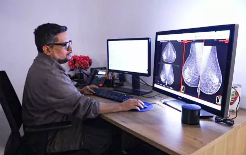 CSS estrena dispositivo para marcación precisa de lesiones en cáncer de mama