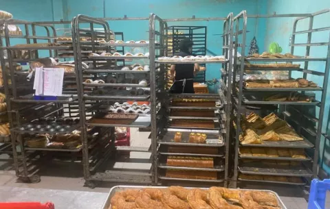 Minsa decomisa tres toneladas de productos de panadería en Panamá Oeste