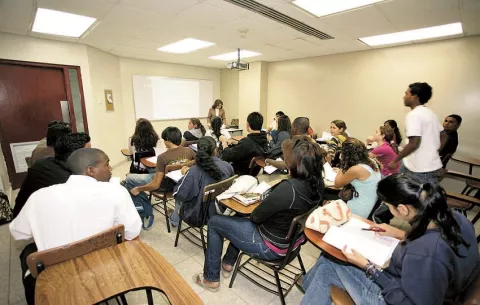 Meduca: los desafíos se van atendiendo en la medida de las necesidades de las regiones educativas