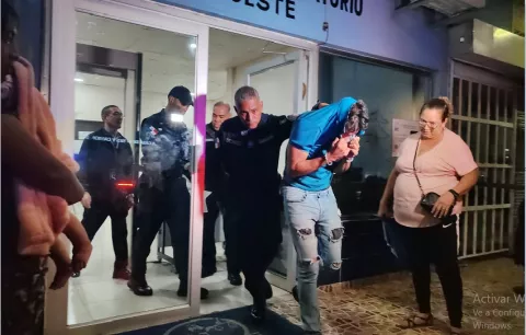Imputan cargos y dictan detención provisional por femicidio en San Carlos