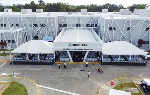 Martinelli pide investigar los $70 millones de más que costó el hospital de Bugaba debido al abandono de la obra
