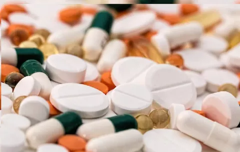 Fenaeccd  avisa sobre riesgos en licitaciones de medicamentos