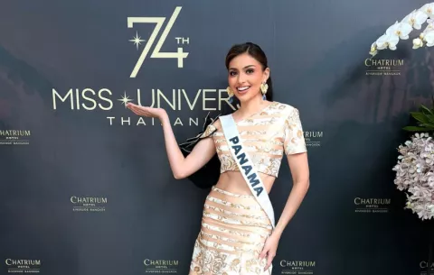 Mirna Caballini deslumbra en preliminares de Miss Universo 2025