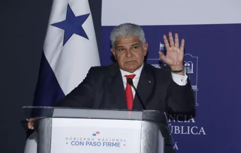 Mulino advierte a ministros sobre pago a la CSS: 'Fondos no son para traslados de partida'