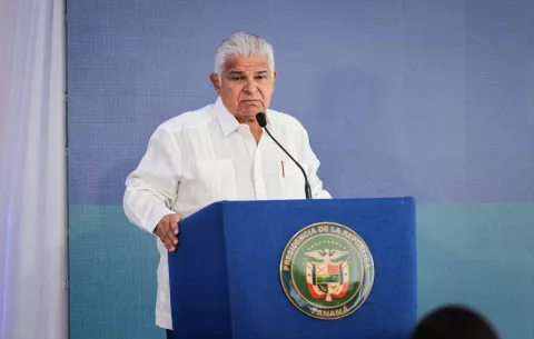 Mulino critica la flexibilidad del sistema bancario panameño 
