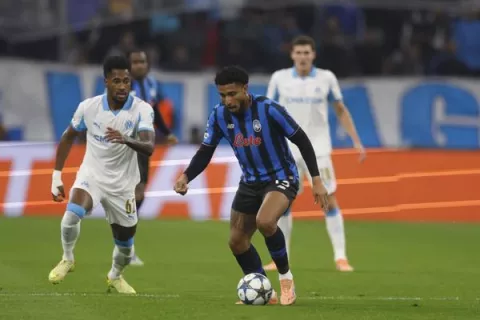El Marsella, de Murillo, cae y se complica en la Champions