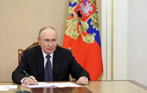Putin da luz verde a ley que llamará a filas a reservistas para defender infraestructuras