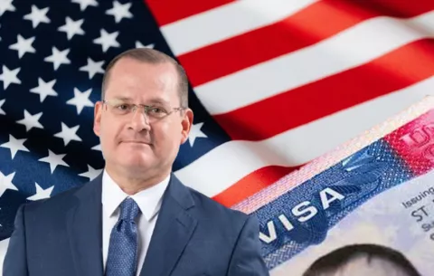 Estados Unidos le revoca visa a Roberto Ruiz Díaz; acababa de volver de California