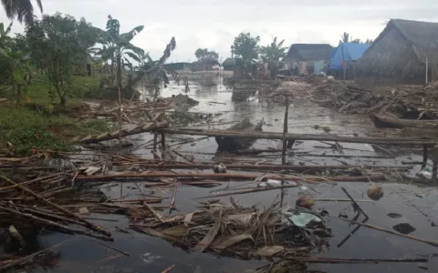 Comunidad guna sigue esperando ayuda, un año después de inundaciones