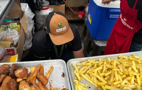 Minsa enumera las anomalías encontradas en los puestos de venta de comida durante los desfiles