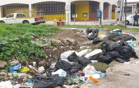 Basura en San Miguelito enfrenta a independientes; licitación está a la deriva