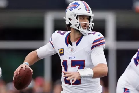 Panthers, Bills y Chargers ganan, se acercan a los playoffs en NFL