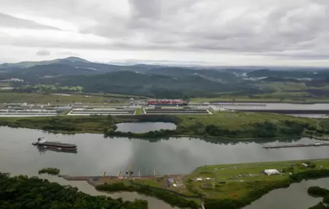 Despliegue militar de EE.UU. en el Caribe no impacta en Canal de Panamá, asegura administrador