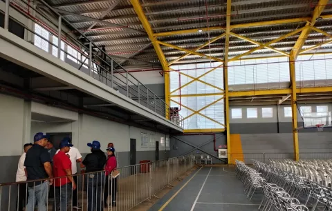 Tras 12 años de espera, el Colegio José Daniel Crespo recibe gimnasio y aulas nuevas