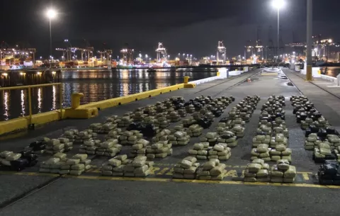 Autoridades le caen a narcos; incautan 1.424 paquetes de droga en el Pacífico 