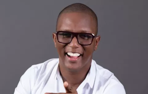 Franklyn Robinson propone esterilizar a hombres irresponsables con sus hijos
