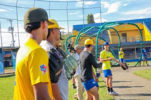 Herrera apuesta a la 'experiencia de sus peloteros' para el béisbol juvenil 2026