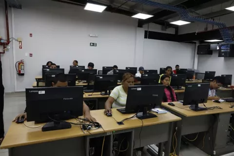 Inadeh contará con 22 cursos nuevos en 2026