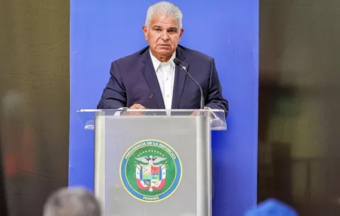 Justicia, economía y eficiencia estatal: ejes del discurso del presidente Mulino a la Nación
