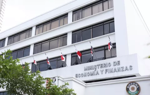  Unidad  de Bienes Revertidos percibe ingresos por $25.6 millones 