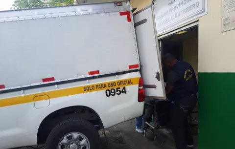 Hombre es asesinado y varias personas resultan heridas en Costa Arriba de Colón