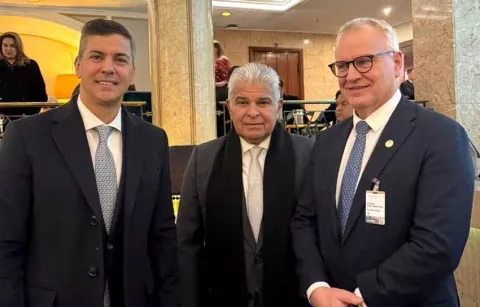 Presidente Mulino evalúa avances de la integración a Mercosur junto al Presidente de Paraguay