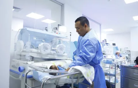 Hospital Materno Fetal y Neonatal de la Ciudad de la Salud registra unos 18 nacimientos diarios