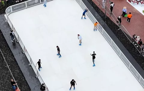 Alcaldía de Panamá elimina filas con sistema QR en la pista de patinaje