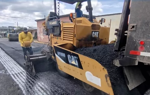 Centroequipos rehabilitará red vial de la capital