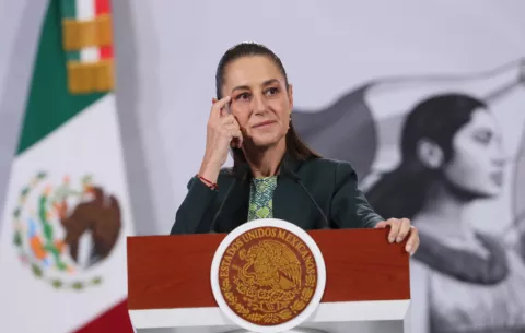 Sheinbaum, 'orgullosa' de las mujeres indígenas tras ser incluida en lista del NY Times