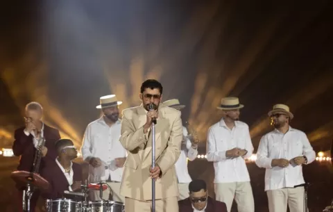 Bad Bunny presentó un adelanto de su espectáculo para el 'Super Bowl'