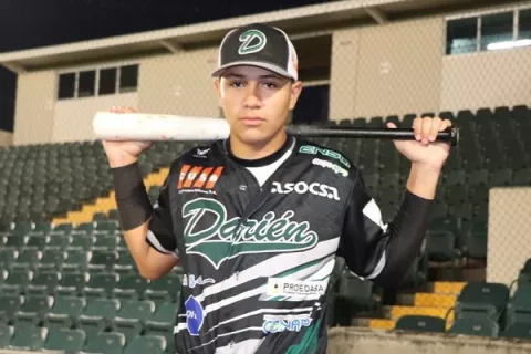 Coclé seleccionó primero  y eligió a Carlos Burac como refuerzo en el béisbol juvenil