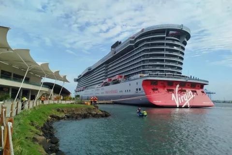 Atraca en el home port de Colón un crucero con más de 1,500 pasajeros