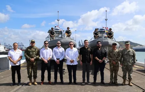 Comando Sur dona cuatro embarcaciones al Ministerio de Seguridad de Panamá