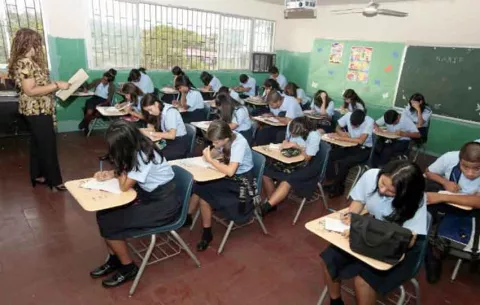 Se requiere una ley educativa flexible que ponga al estudiante como foco