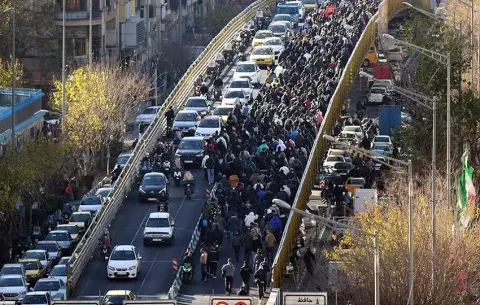 Irán: Oenegé eleva a 192 los fallecidos durante las protestas