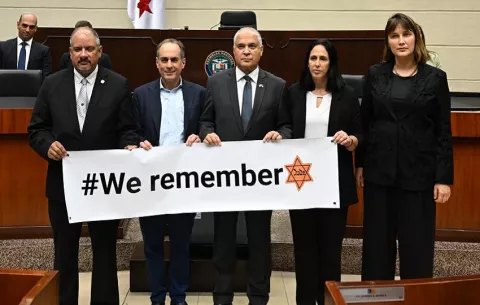 Asamblea conmemoró el Día Internacional en Memoria de las Víctimas del Holocausto