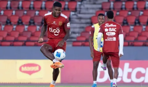 Panamá enfrenta a México en un ensayo de oportunidades para sus jugadores