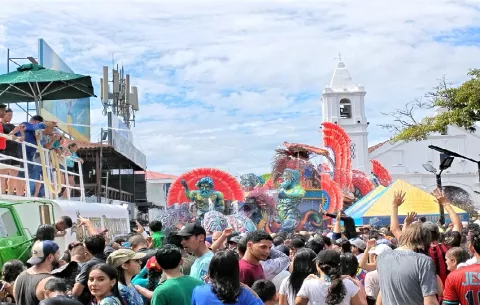 Reinas y tunas protagonizan el primer topón del Carnaval 2026 en Las Tablas