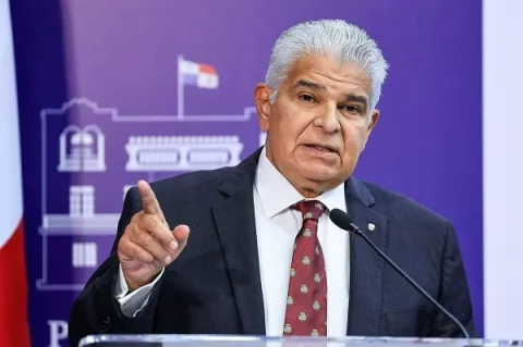 Mulino dice que no reconocerá a Delcy Rodríguez como presidenta interina