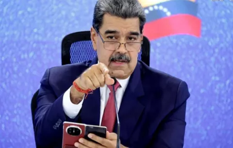 El Vaticano confirmó que intentó un acuerdo con Maduro para su exilio de Venezuela