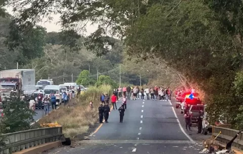 Accidente en San Carlos a la altura del puente sobre el río Corona deja un muerto y un herido grave