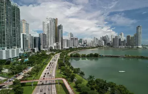 La actividad económica de Panamá creció un 4,37 % interanual a noviembre de 2025