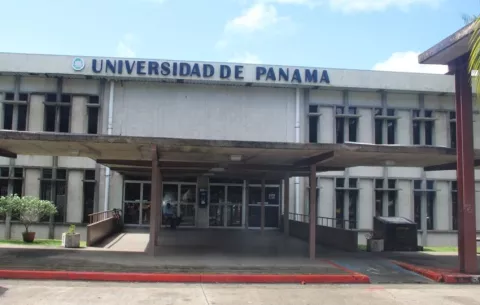 Universidad de Panamá aprueba Código de Ética e incluye sanciones