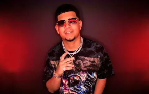 ‘Voltexd’ es eliminado del ‘parking’ tras ingreso tardío  