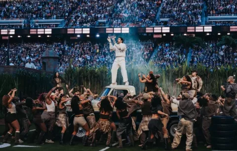 Bad Bunny aumenta su reproducciones en Spotify tras el Super Bowl